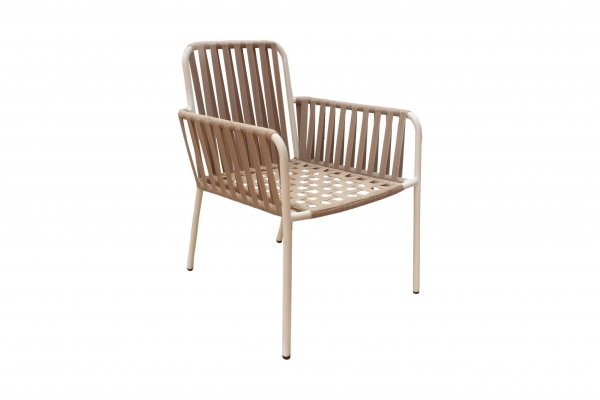 HOW TO TAKE CARE OF YOUR OUTDOOR ALUMINUM FURNITURE