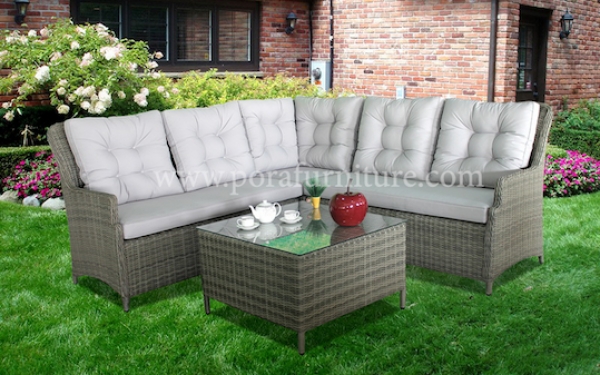 Current Trending: Resin Wicker and Rattan